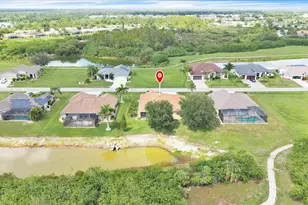 12933 SW Pembroke Cir S, Lake Suzy, FL 34269 - Photo 44