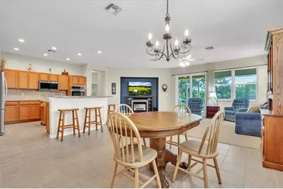 12933 SW Pembroke Circle S, Lake Suzy, FL 34269 - Photo 10