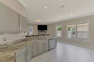 4327 Manfield Dr, Venice, FL 34293 - Photo 22
