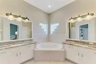 4327 Manfield Dr, Venice, FL 34293 - Photo 28