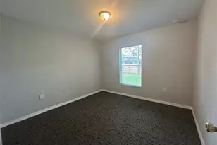 2399 Oracle Ln, North Port, FL 34286 - Photo 14