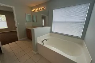 2399 Oracle Ln, North Port, FL 34286 - Photo 12