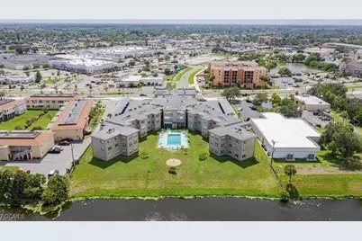 3100 Harbor Boulevard #102, Port Charlotte, FL 33952 - Photo 2