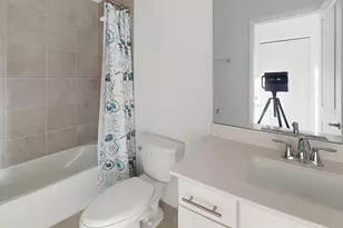 8535 St Kitts Cir, Englewood, FL 34224 - Photo 6