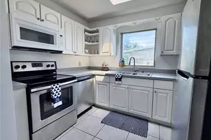 21928 Beverly Ave, Port Charlotte, FL 33952 - Photo 8