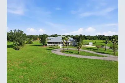 1277 SW East Creek Trail, Arcadia, FL 34266 - Photo 2