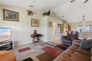 1277 SW East Creek Trail, Arcadia, FL 34266 - Photo 18