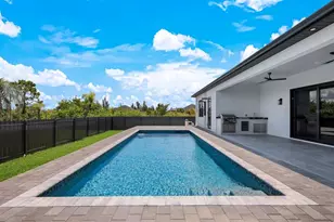 15301 Acorn Cir, Port Charlotte, FL 33981 - Photo 32