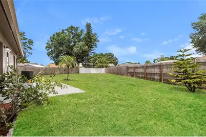 1002 Pinehaven Court, Brandon, FL 33511 - Photo 14