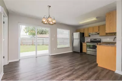 1002 Pinehaven Court, Brandon, FL 33511 - Photo 4