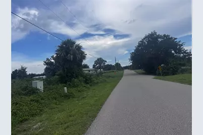 100 Dahoon Boulevard, Punta Gorda, FL 33982 - Photo 2