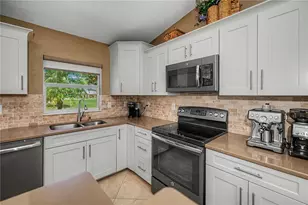 419 Bahia Grande Ave, Punta Gorda, FL 33983 - Photo 4