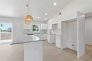6898 SW Miami Ave, Arcadia, FL 34266 - Photo 12