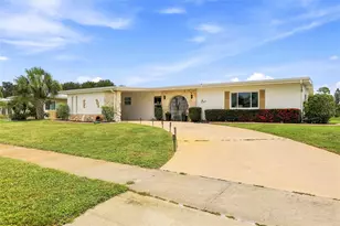 22580 Bolanos Ct, Port Charlotte, FL 33952 - Photo 4