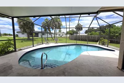 112 Sunnyside Street NW, Port Charlotte, FL 33952 - Photo 16
