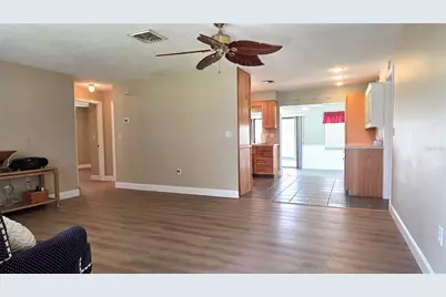 112 Sunnyside Street NW, Port Charlotte, FL 33952 - Photo 4