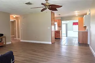 112 Sunnyside St NW, Port Charlotte, FL 33952 - Photo 4