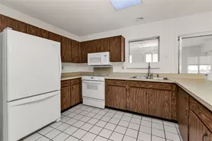 4100 Grobe St, North Port, FL 34287 - Photo 4