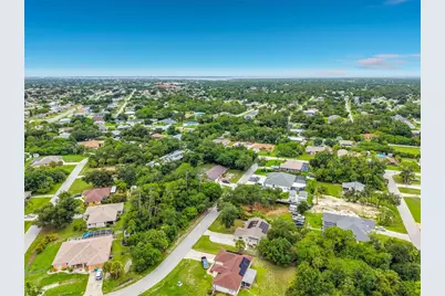 924 Phyllis Terrace, Port Charlotte, FL 33948 - Photo 52