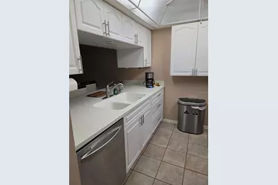 4016 Oakview Drive #J8, Punta Gorda, FL 33980 - Photo 54