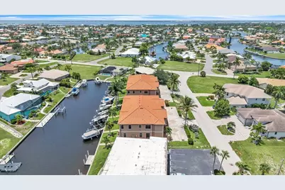 1323 Mediterranean Drive #122, Punta Gorda, FL 33950 - Photo 38
