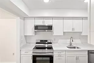 6947 Woodwind Dr, Sarasota, FL 34231 - Photo 8