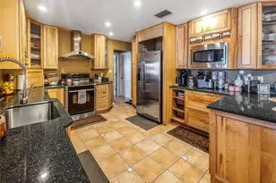 270 Belaire Ct, Punta Gorda, FL 33950 - Photo 12