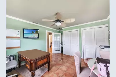270 Belaire Court, Punta Gorda, FL 33950 - Photo 6