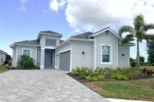 17697 Santorini Ct, Venice, FL 34293 - Photo 2