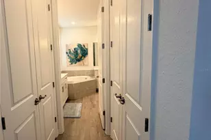 17697 Santorini Ct, Venice, FL 34293 - Photo 12