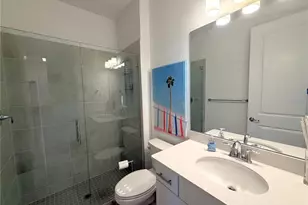 17697 Santorini Ct, Venice, FL 34293 - Photo 16