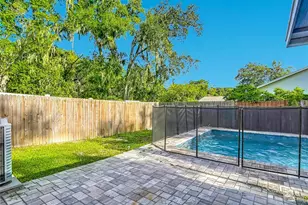 1032 Hardwood Dr, Valrico, FL 33596 - Photo 54