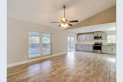 1032 Hardwood Drive, Valrico, FL 33596 - Photo 8