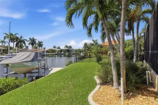 1233 Seabreeze Ct, Punta Gorda, FL 33950 - Photo 4