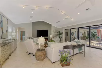 256 Pensacola Road, Venice, FL 34285 - Photo 18