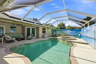 652 N Elm St, Englewood, FL 34223 - Photo 2