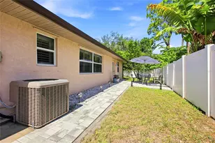 652 N Elm St, Englewood, FL 34223 - Photo 42