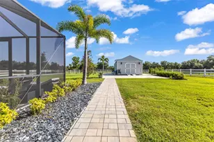 28975 Smugglers Ln, Punta Gorda, FL 33982 - Photo 44