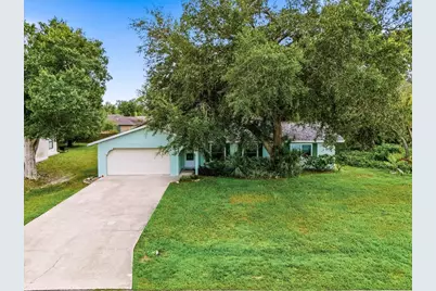 1387 Hayworth Road, Port Charlotte, FL 33952 - Photo 4