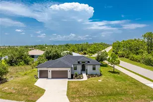9590 Honeymoon Dr, Port Charlotte, FL 33981 - Photo 48
