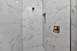 9590 Honeymoon Dr, Port Charlotte, FL 33981 - Photo 32