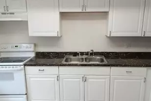 2524 Congress St, Fort Myers, FL 33901 - Photo 4