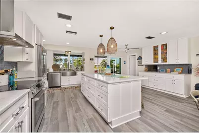 321 Capri Isles Ct, Punta Gorda, FL 33950 - Photo 18