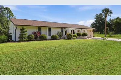 15562 Maynard Avenue, Port Charlotte, FL 33953 - Photo 4