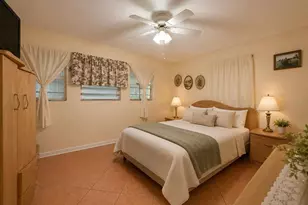2209 Aaron St, Port Charlotte, FL 33952 - Photo 4