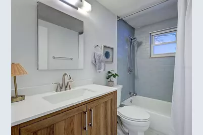 1439 Strada D Oro, Venice, FL 34292 - Photo 38