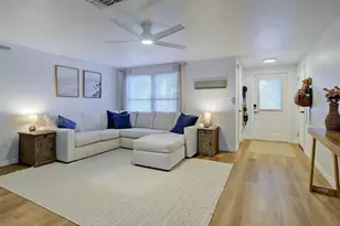 1439 Strada D Oro, Venice, FL 34292 - Photo 16