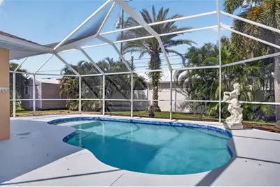 2683 Lakeshore Circle, Port Charlotte, FL 33952 - Photo 4