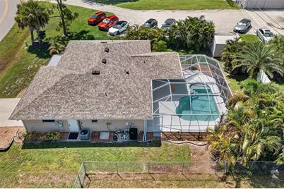 2683 Lakeshore Circle, Port Charlotte, FL 33952 - Photo 32