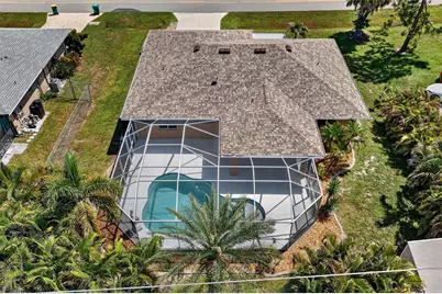 2683 Lakeshore Circle, Port Charlotte, FL 33952 - Photo 34